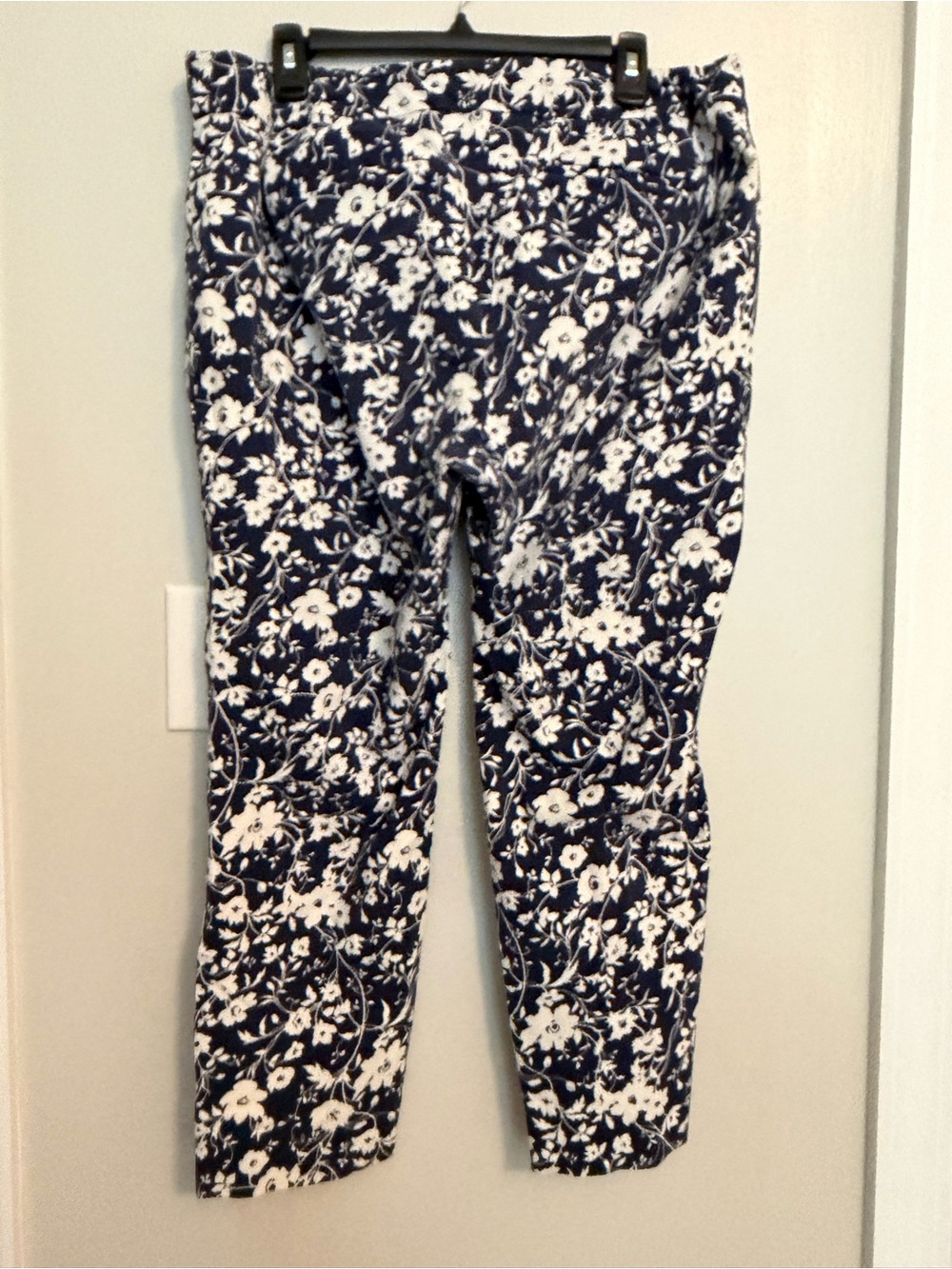 Talbots Navy and White Floral Trousers